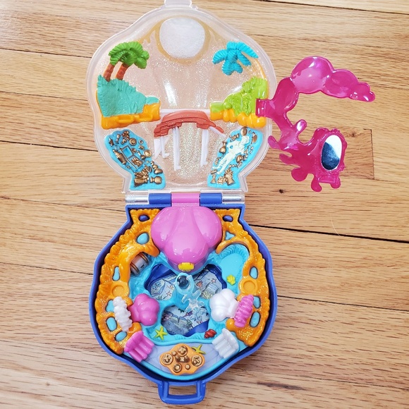 Polly Pocket Little Mermaid set - Picture 1 of 7